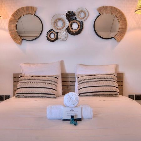 Apt - 4 Pers - Petit Duc - Renove - 44M² - Centre De Mont Rocquefeuil - Saint-Gilles-les Bains Kültér fotó